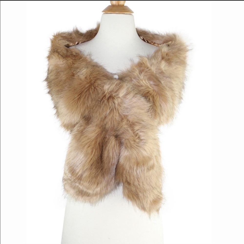 Camel Faux Fur Collar Scarf Cold Weather Shawl